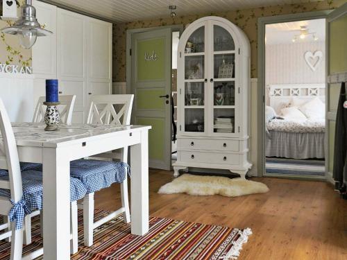 Two-bedroom Holiday Home In �dsm�l
