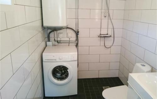 Two-bedroom Holiday Home In Bjuraker