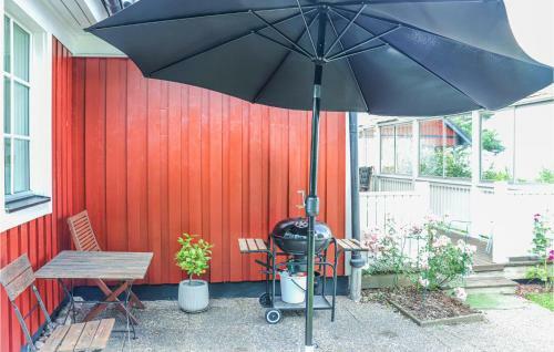 Two-bedroom Holiday Home In Tranas