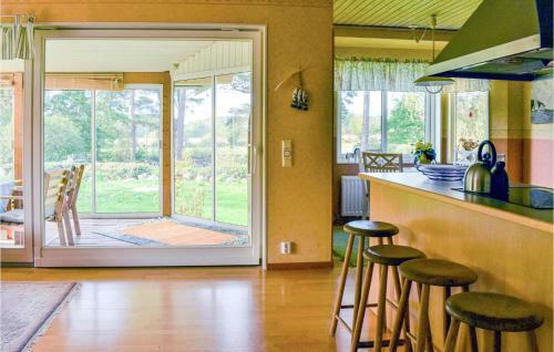 Three-bedroom Holiday Home In Torso/solvesborg