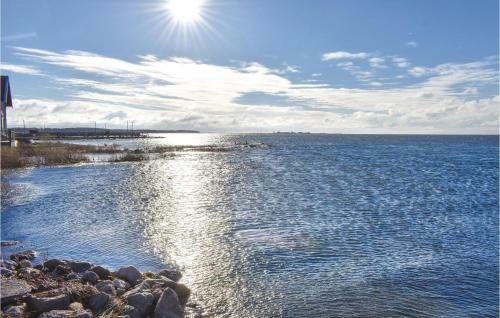 Three-bedroom Holiday Home In Torhamn