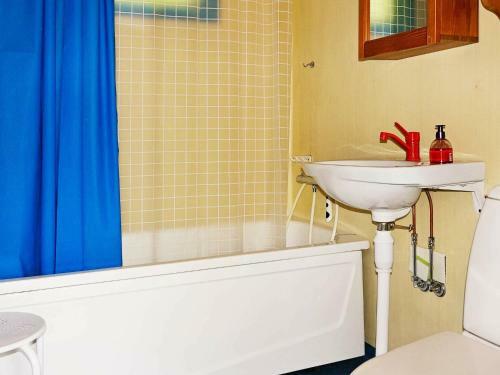 Holiday Home Hensm�la