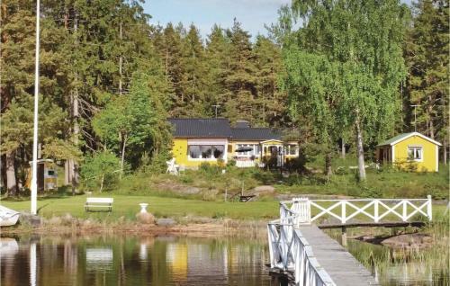 Two-bedroom Holiday Home In Vase