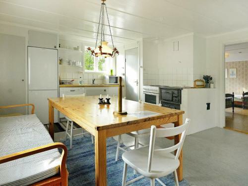 Two-bedroom Holiday Home In V�dd� 2