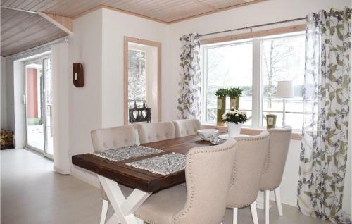 Two-bedroom Holiday Home In Vaggeryd