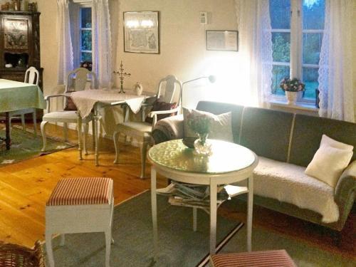 Three-bedroom Holiday Home In Vittsj�