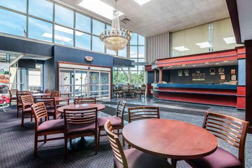 Hotel Quality Inn & Suites Albany Airport