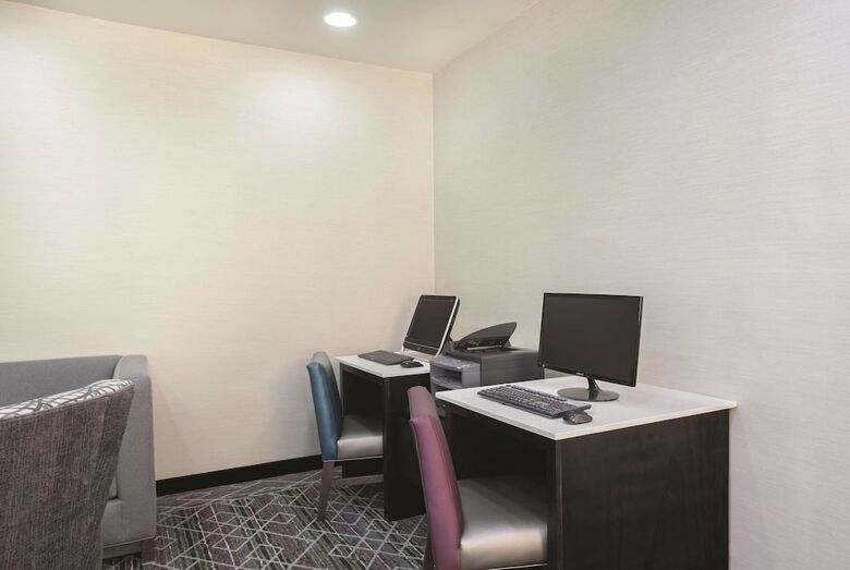 Hotel La Quinta Inn & Suites Rome