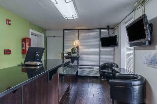 Motel Studio 6 Skytop Rome