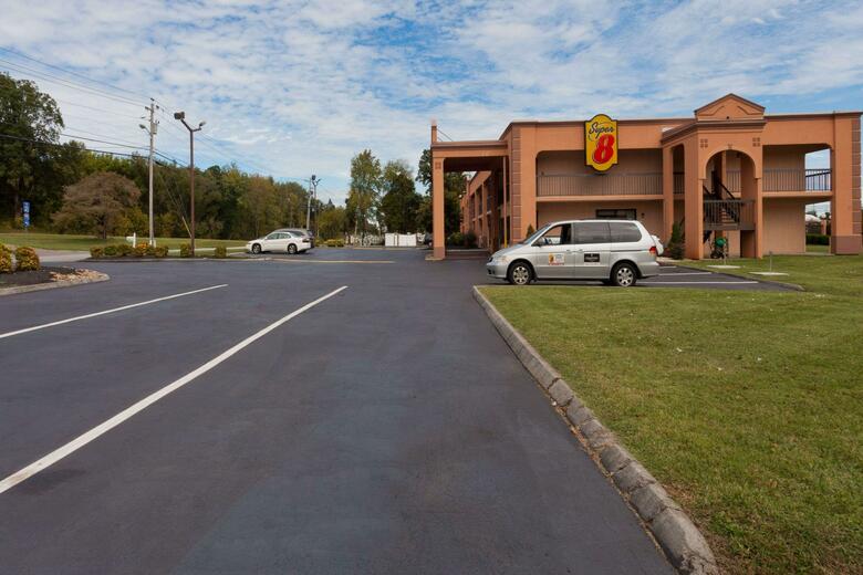Super 8 West Motel Knoxville