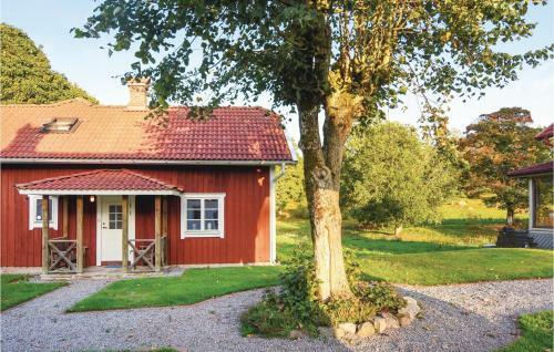 Three-bedroom Holiday Home In Lerdala