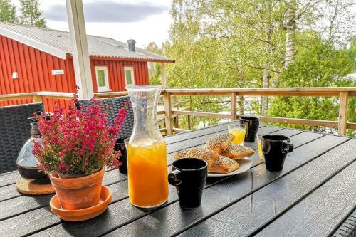 Hotel �rj�ng Camping & Stugor Sommarvik