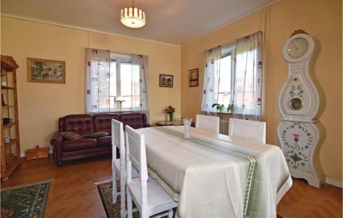 Four-bedroom Holiday Home In Amal