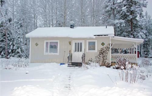 Holiday Home Karlsb�ck Bjurholm