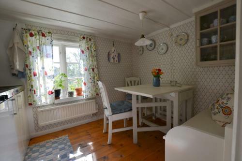 Bull-august G�rd Vandrarhem/hostel
