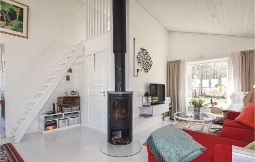 Two-bedroom Holiday Home In Lidkoping