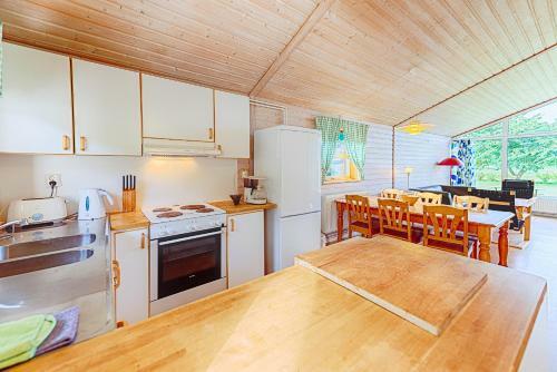 M�tesplats Borstahusen