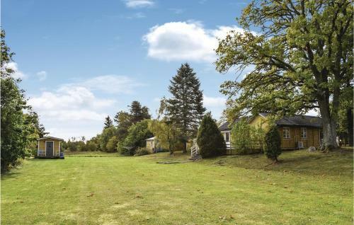 Three-bedroom Holiday Home In Farosund