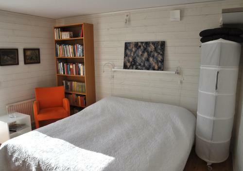 Bed & Breakfast Room In Ekestad