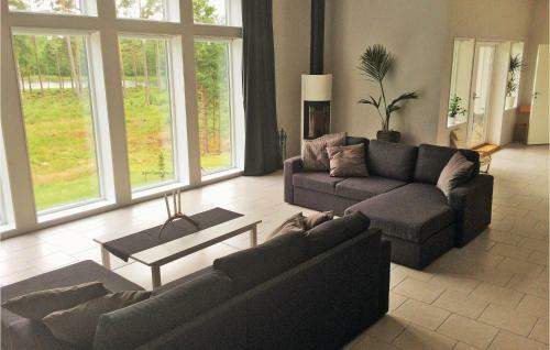 Three-bedroom Holiday Home In Sandhem