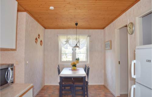 Two-bedroom Holiday Home In Kvillfors