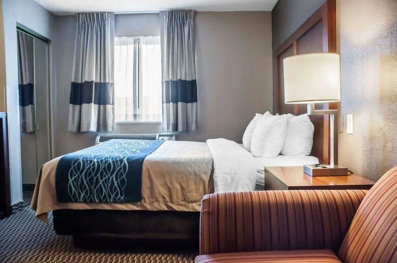 Hotel Comfort Inn University