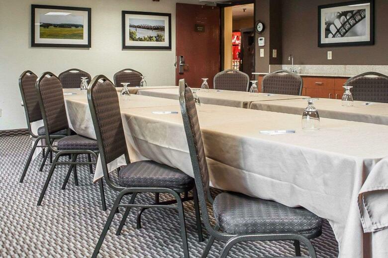 Hotel Comfort Inn University