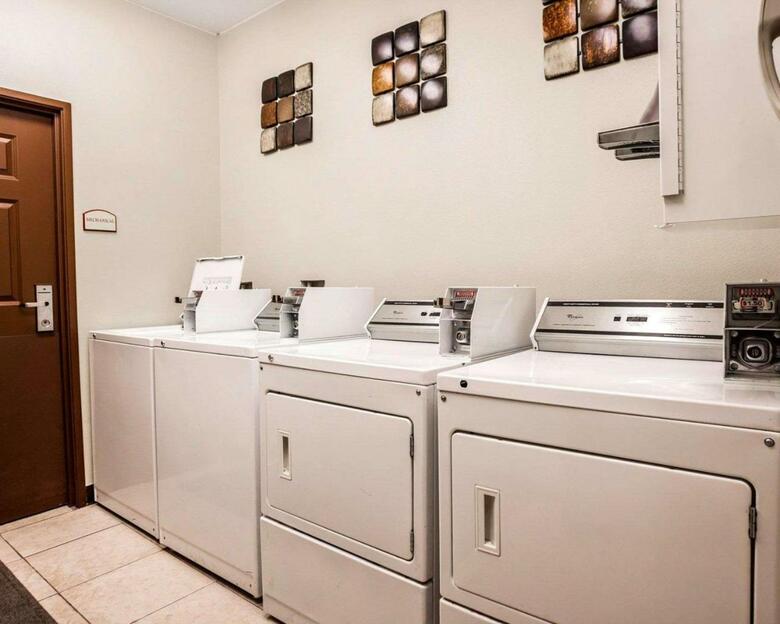 Hotel Comfort Suites - Independence