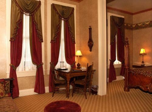 Beaumont Hotel And Spa