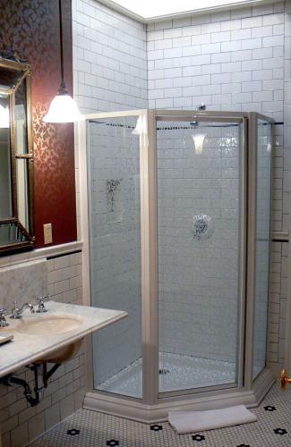 Beaumont Hotel And Spa