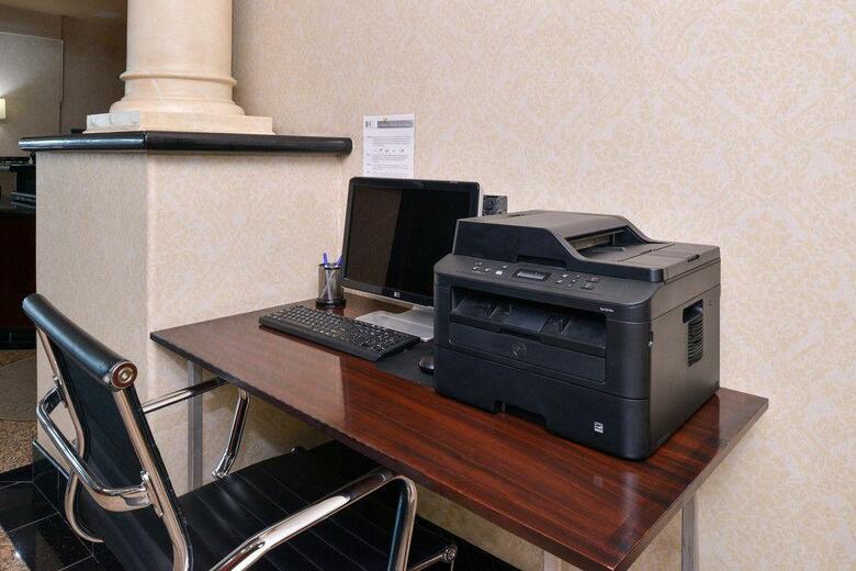Holiday Inn Express Hotel & Suites El Centro