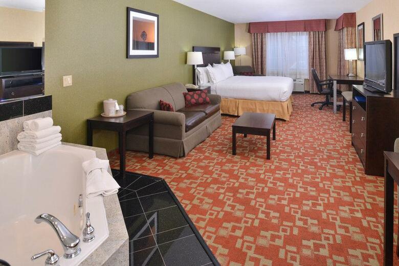 Holiday Inn Express Hotel & Suites El Centro