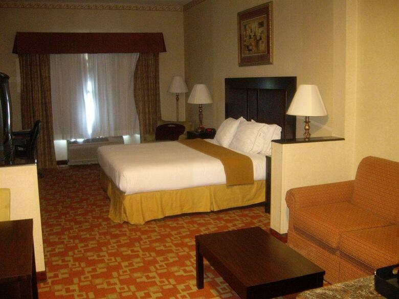 Holiday Inn Express Hotel & Suites El Centro