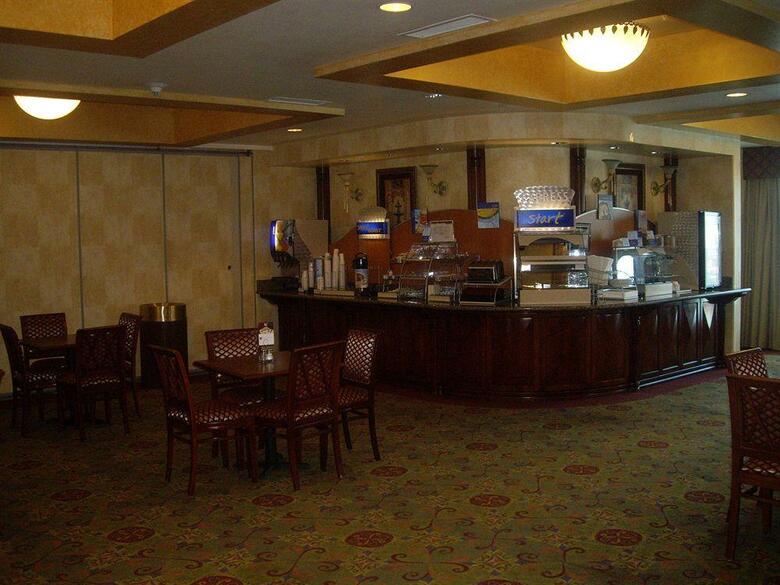 Holiday Inn Express Hotel & Suites El Centro