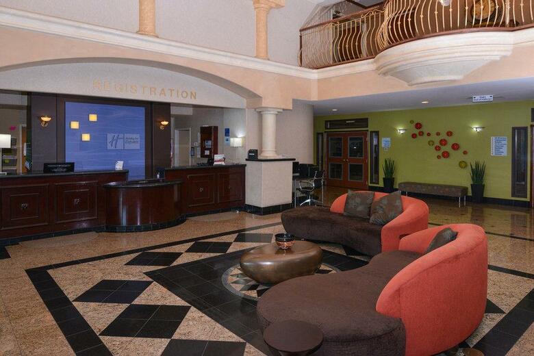 Holiday Inn Express Hotel & Suites El Centro