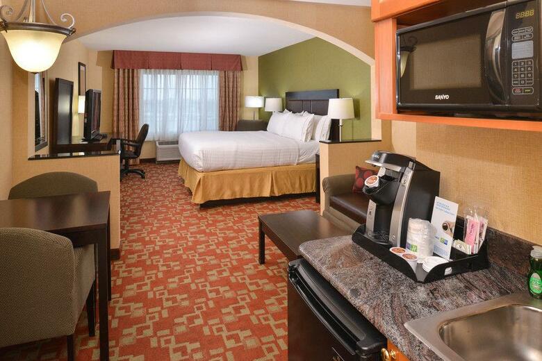 Holiday Inn Express Hotel & Suites El Centro