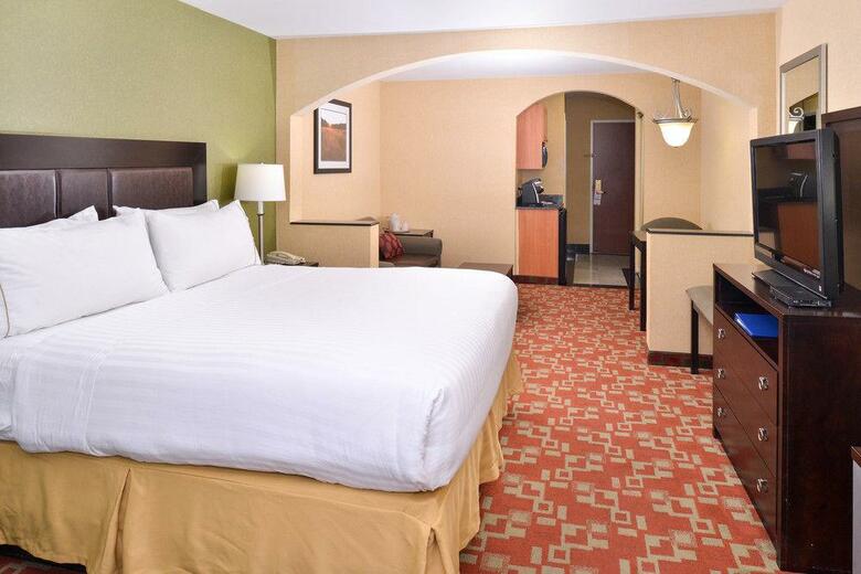 Holiday Inn Express Hotel & Suites El Centro