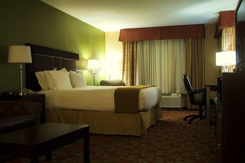 Holiday Inn Express Hotel & Suites El Centro