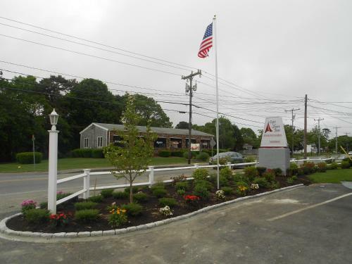 Motel Cape Shore Inn