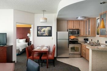 Hotel Residence Inn Phoenix Desert View At Mayo Clinic