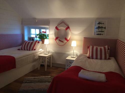 Hotel Skatans Caf� & Krog