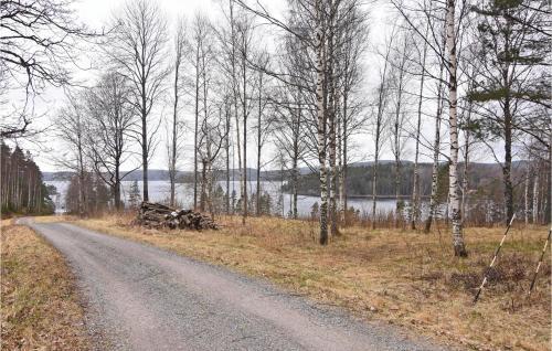 Two-bedroom Holiday Home In Bengtsfors