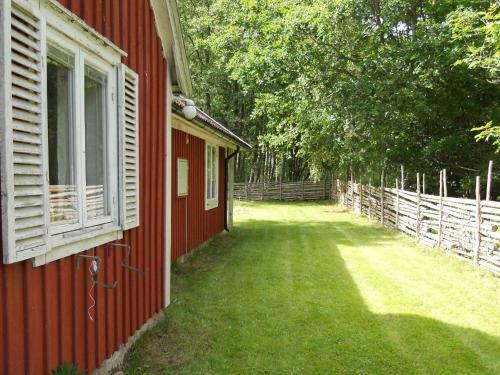 One-bedroom Holiday Home In Gullabo