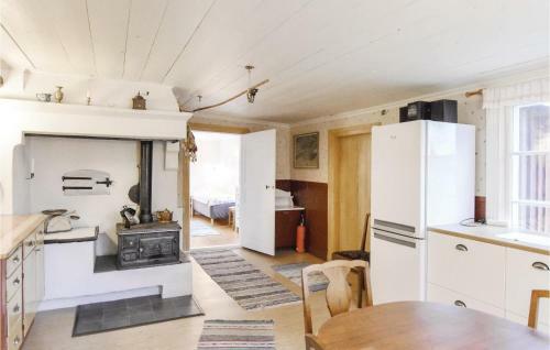 Two-bedroom Holiday Home In Gullspang