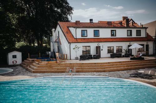 �ren�s Slott, Hotell & Konferens