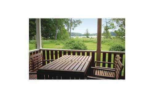 Three-bedroom Holiday Home In Katrineholm