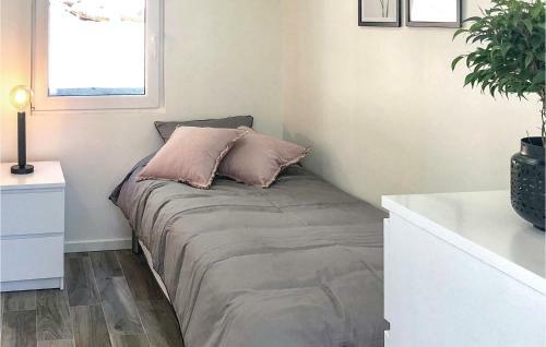 Three-bedroom Holiday Home In Boras