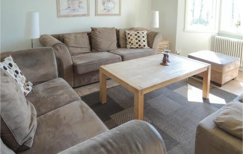 Eleven-bedroom Holiday Home In Ryd