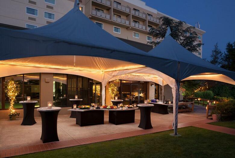 Hotel Best Western Plus East Mountain Inn & Suites