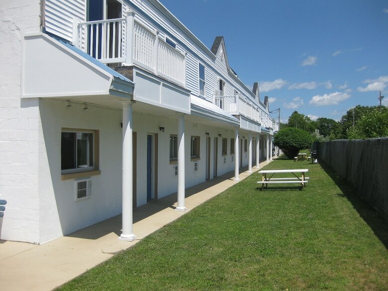 Seabreeze Motel